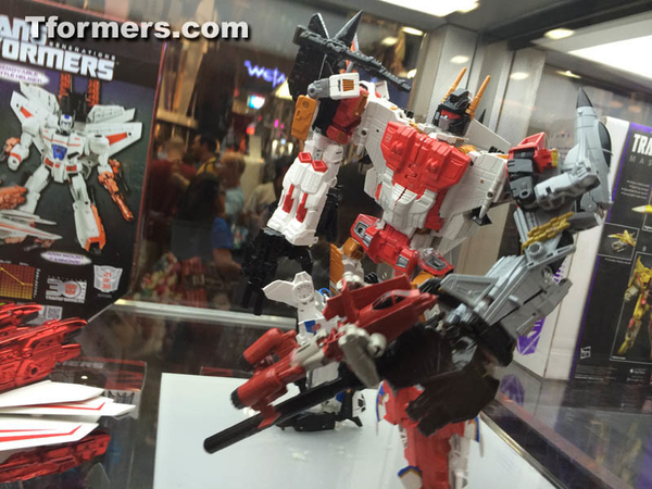 Sdcc 2014 Transformers Hasbro Booth 2  (6 of 73)